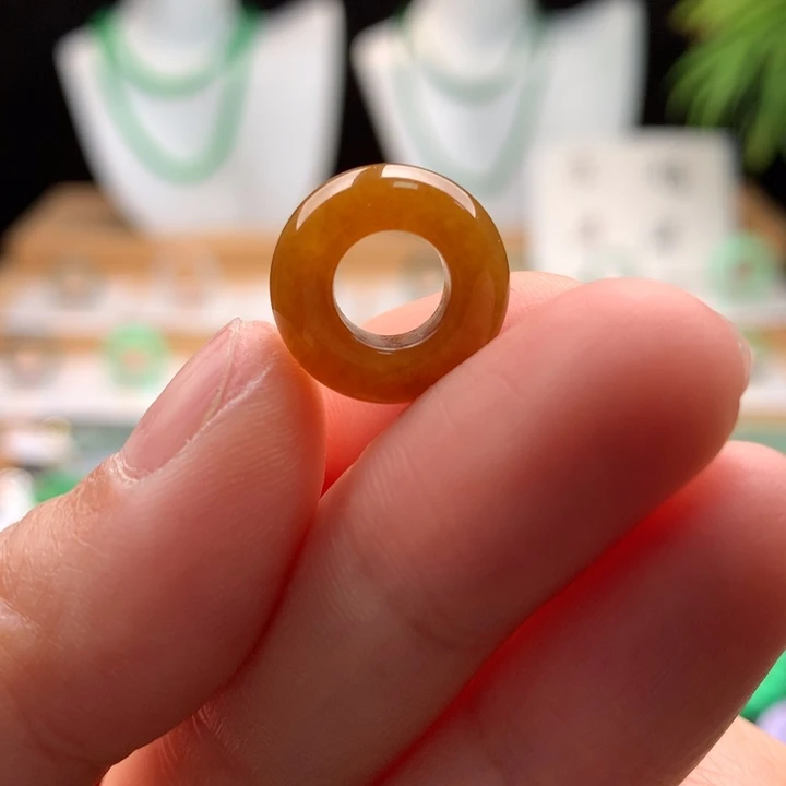 翡翠未镶嵌颈饰天然缅甸A货翡翠 卡15mm