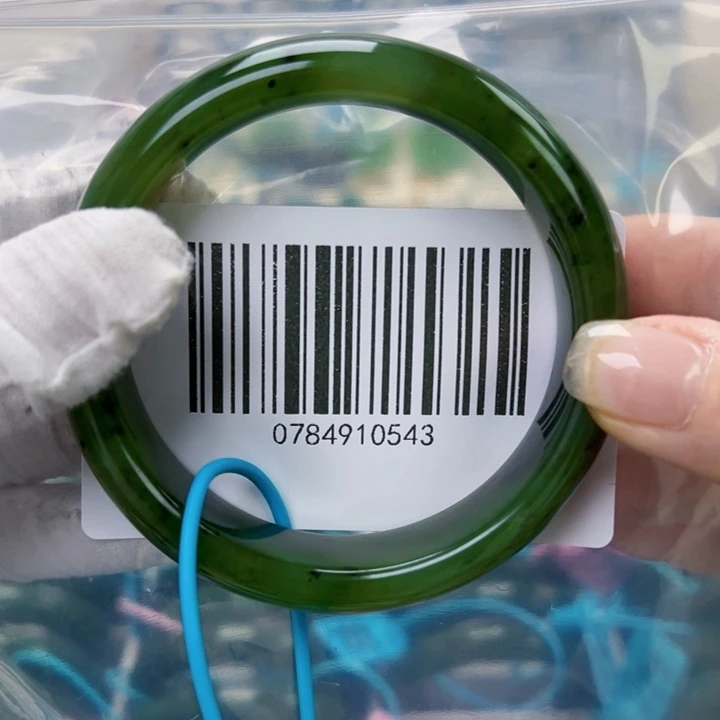 *****和田玉未镶嵌手镯包容6263