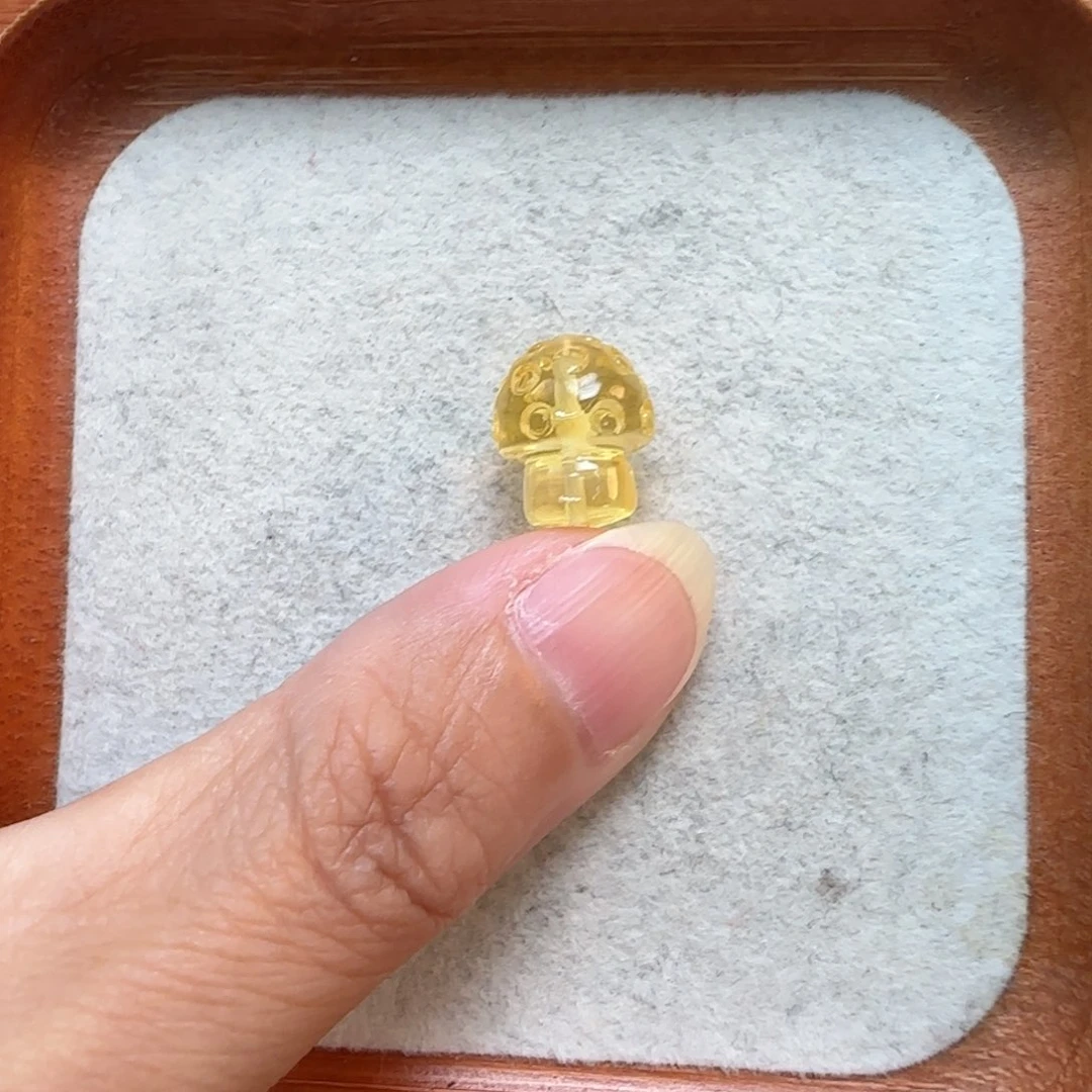 琥珀未镶嵌珠宝奇石甜****y定制
