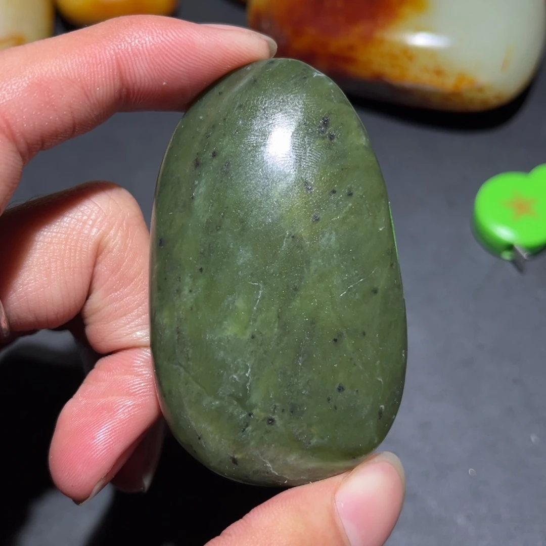 和田玉未镶嵌珠宝奇石