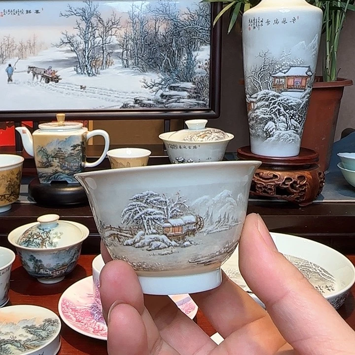 星****茫粉彩雪景手工手绘