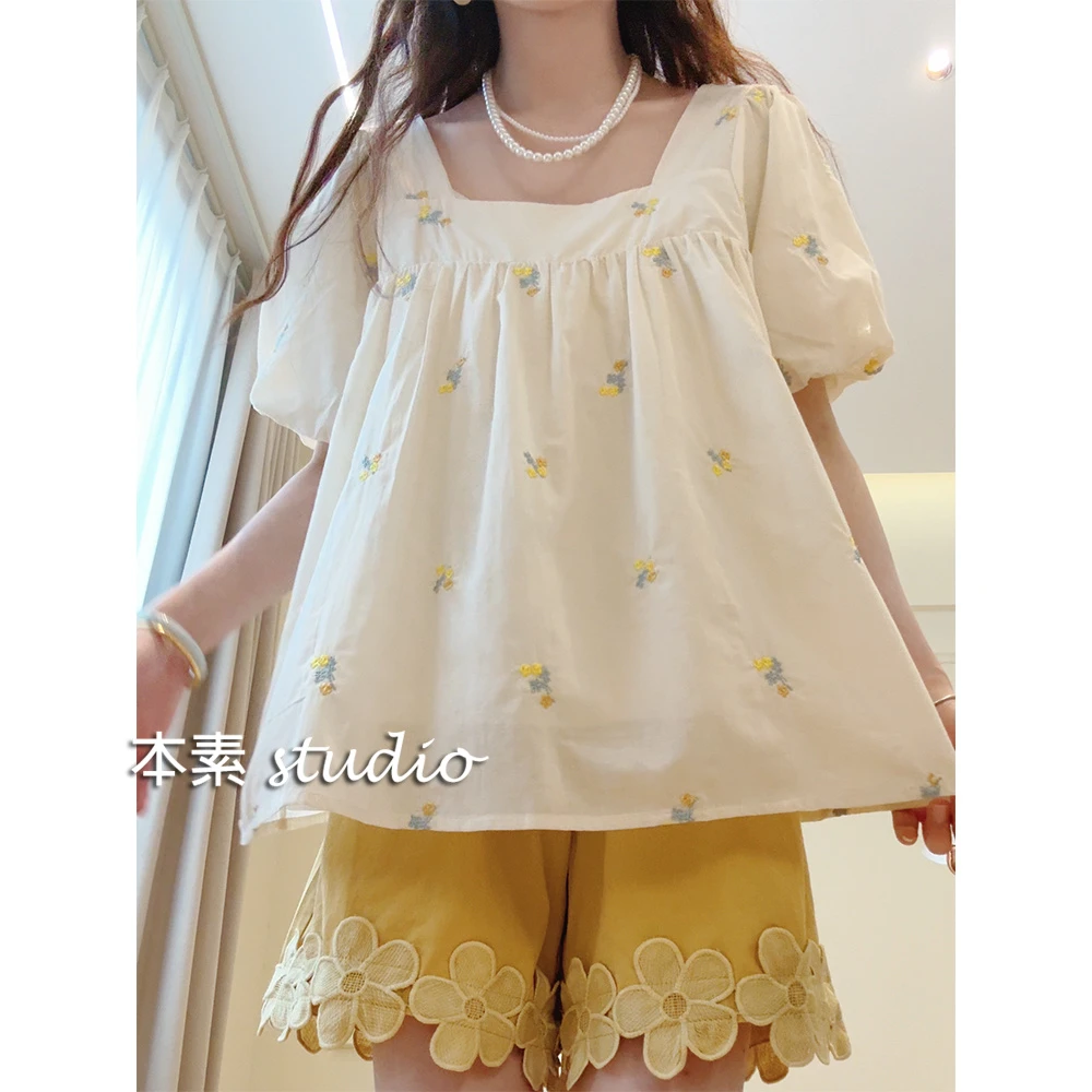 小黄花C4065刺绣小花方领短袖衬衫