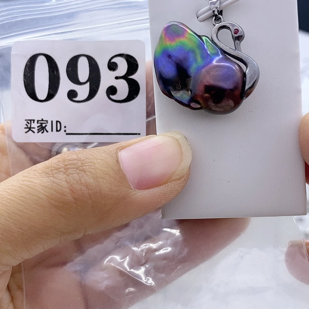 淡水珍珠颈饰钛钢