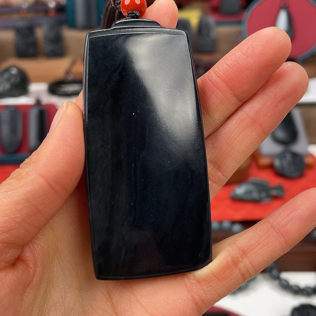 和田玉未镶嵌颈饰体验款