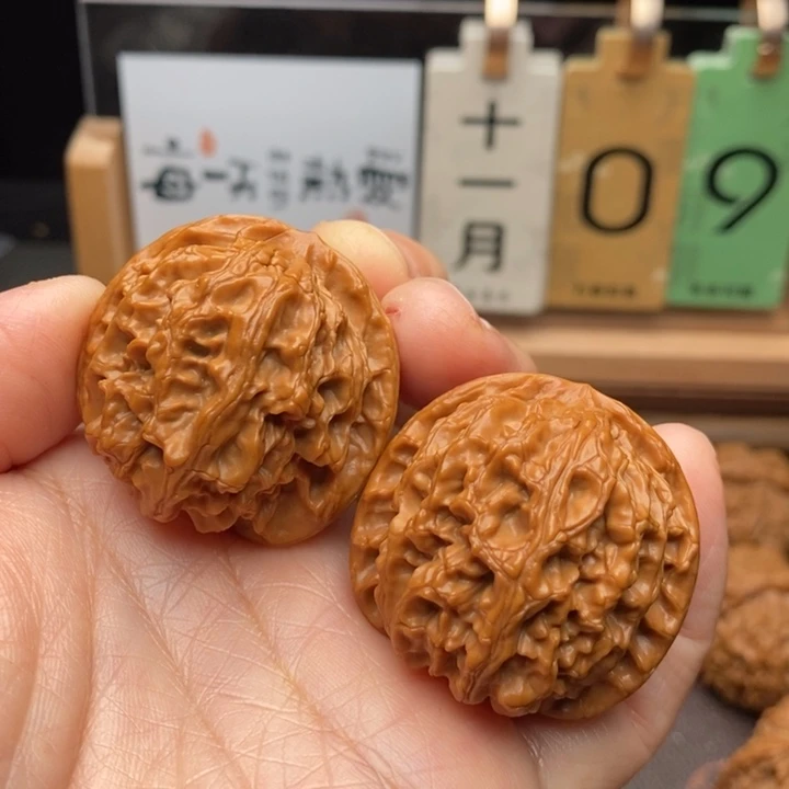 把件文玩核桃苹果园38