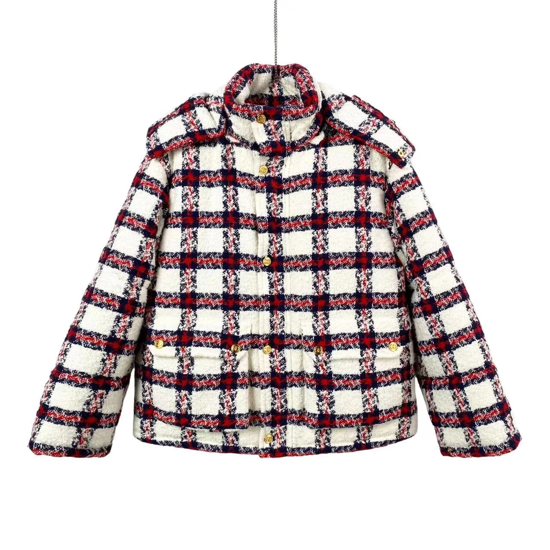 全新未使用 GUCCI/古驰  qq0142 粗花格纹连帽棉服 40码 吊牌