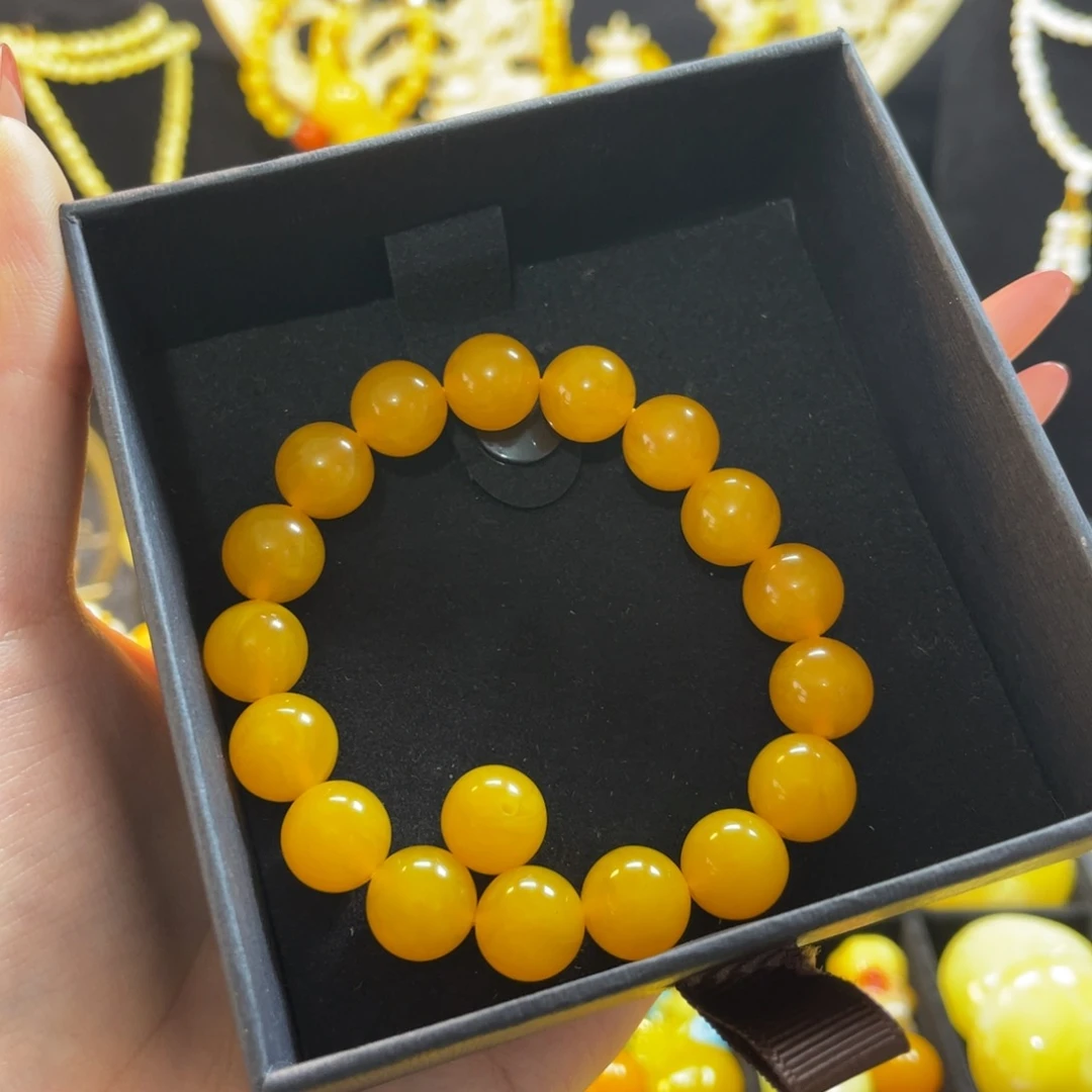 简***一鸡油黄浅飘花款卡12一条