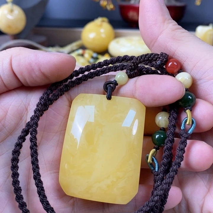 未镶嵌琥珀裸石无事牌