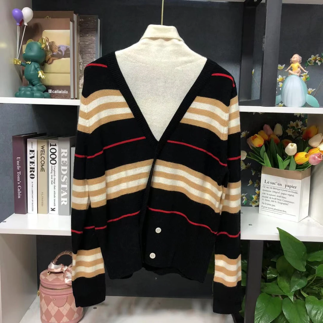 HY6318【春季新款】时尚假两件黑色休闲打底衫3010C