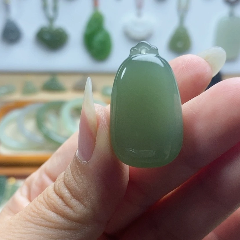 【闪购商品】和田玉未镶嵌颈饰