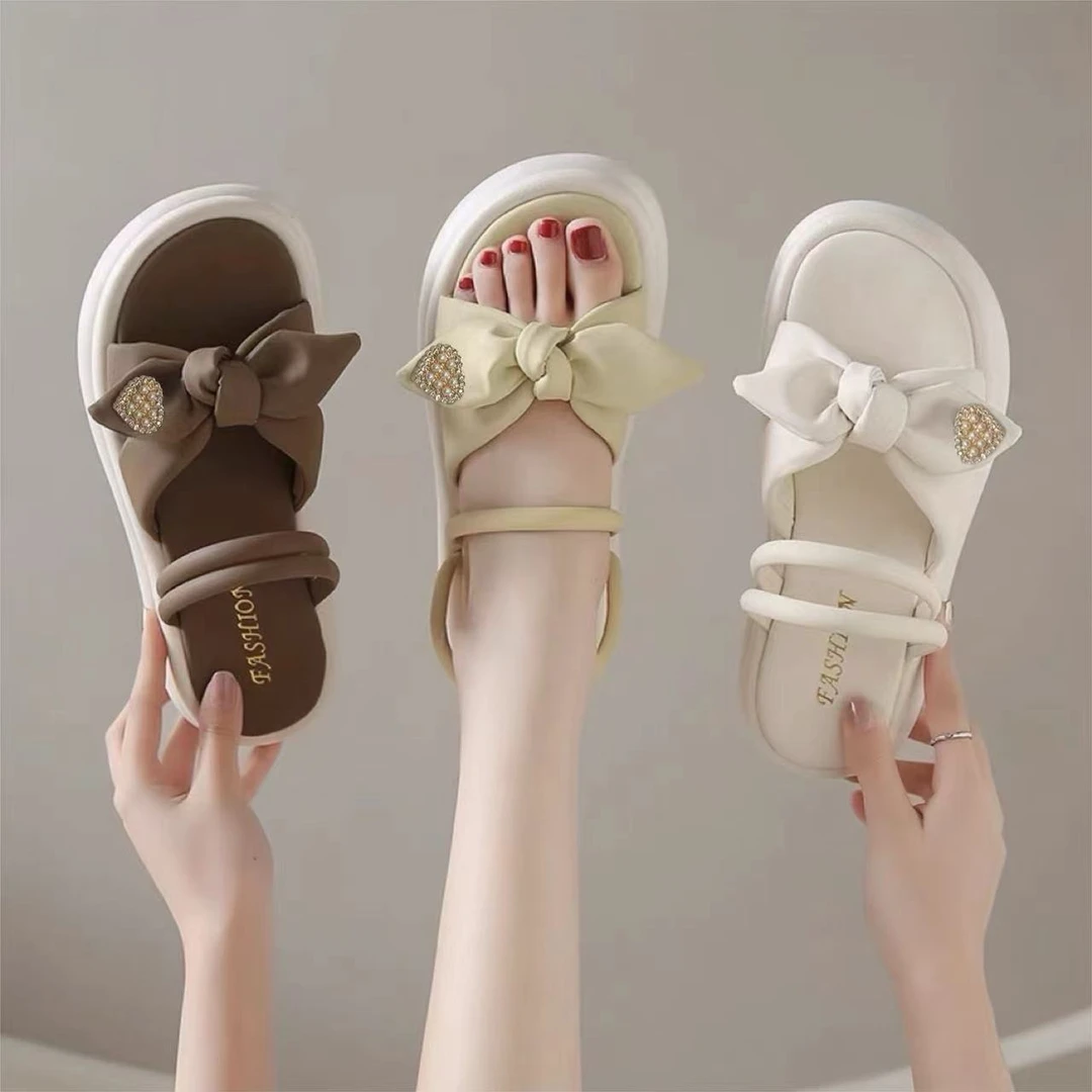 2025年新款8819蝶结爱心百搭温柔夏季软底时尚厚底女拖鞋