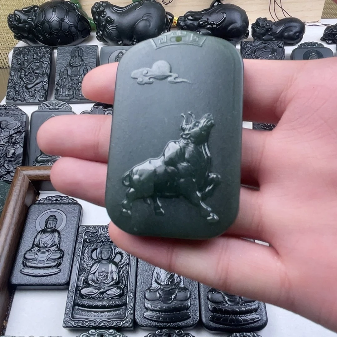 和田玉（青玉）未镶嵌颈饰