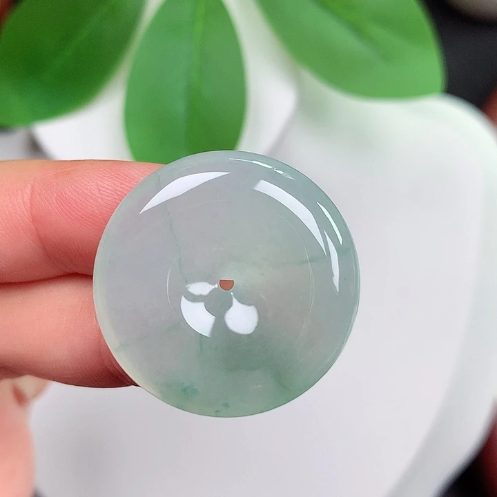 颈饰未镶嵌翡翠平安扣 27.3x6.2mm