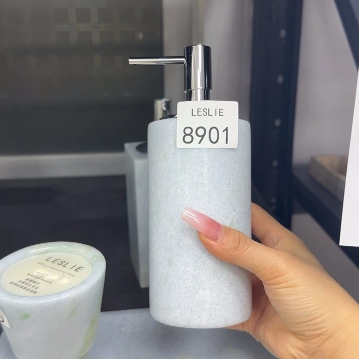 Yy8901。。。。。。。。。。福利