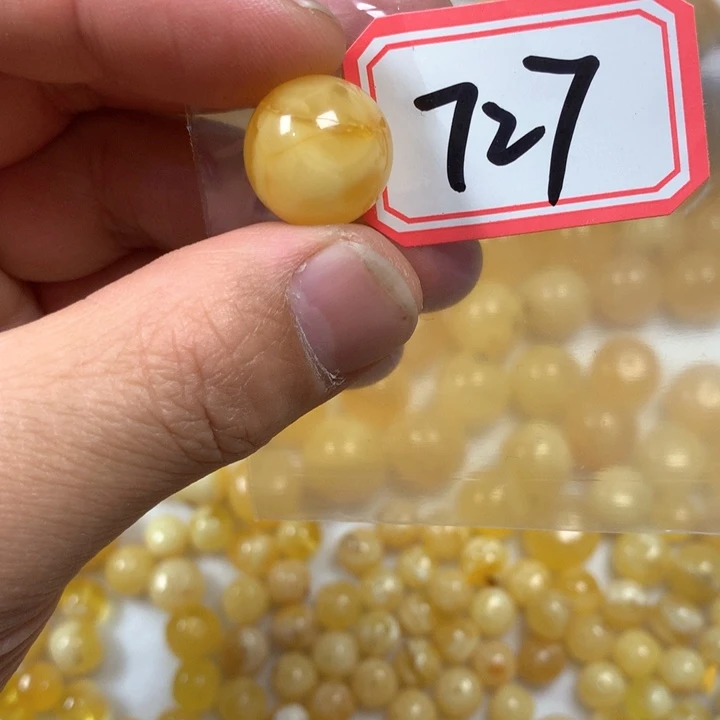 琥珀未镶嵌珠宝奇石瑕疵16