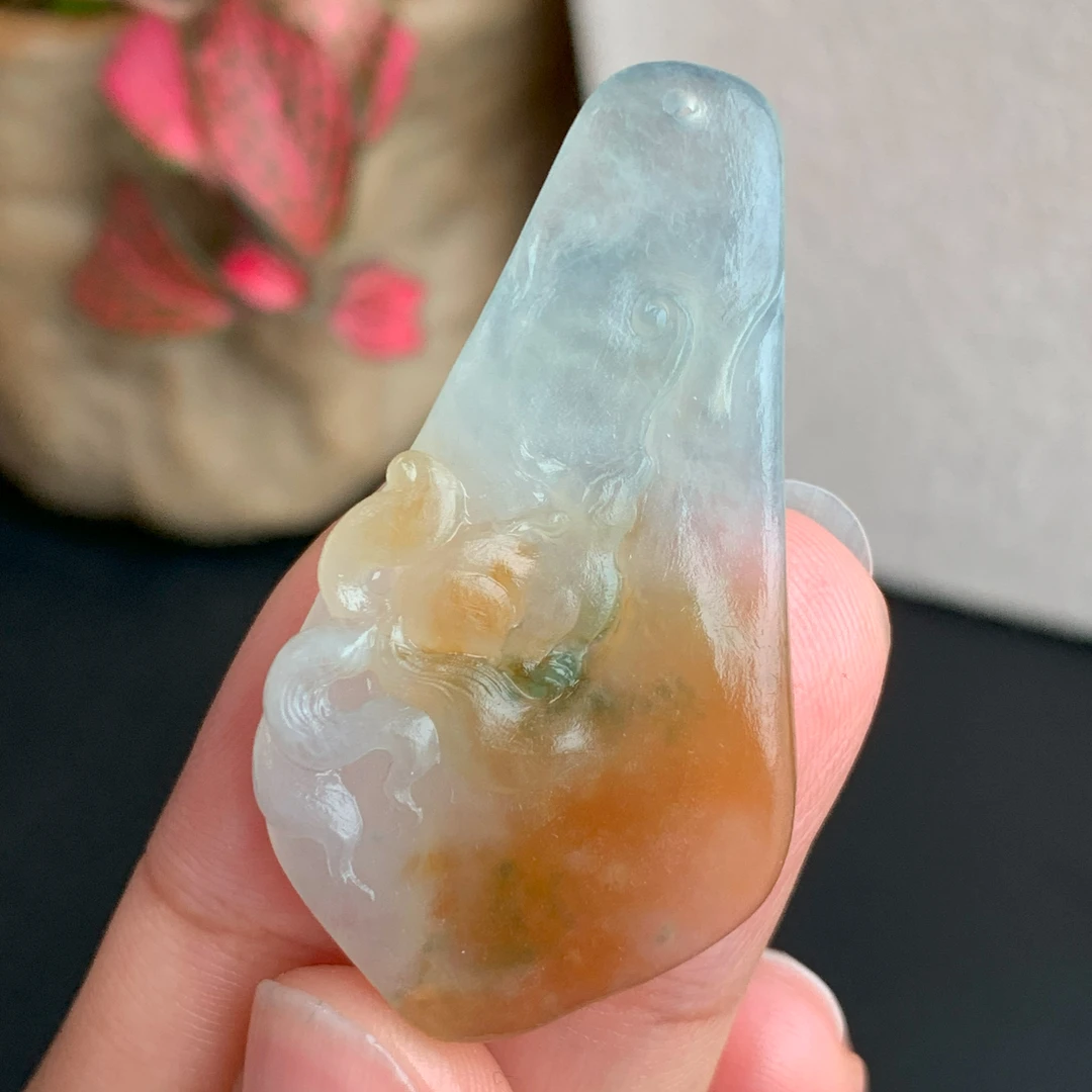 【自然光实拍】清澈 天然翡翠A货冰黄翡九尾狐吊坠 定制毛货未抛光