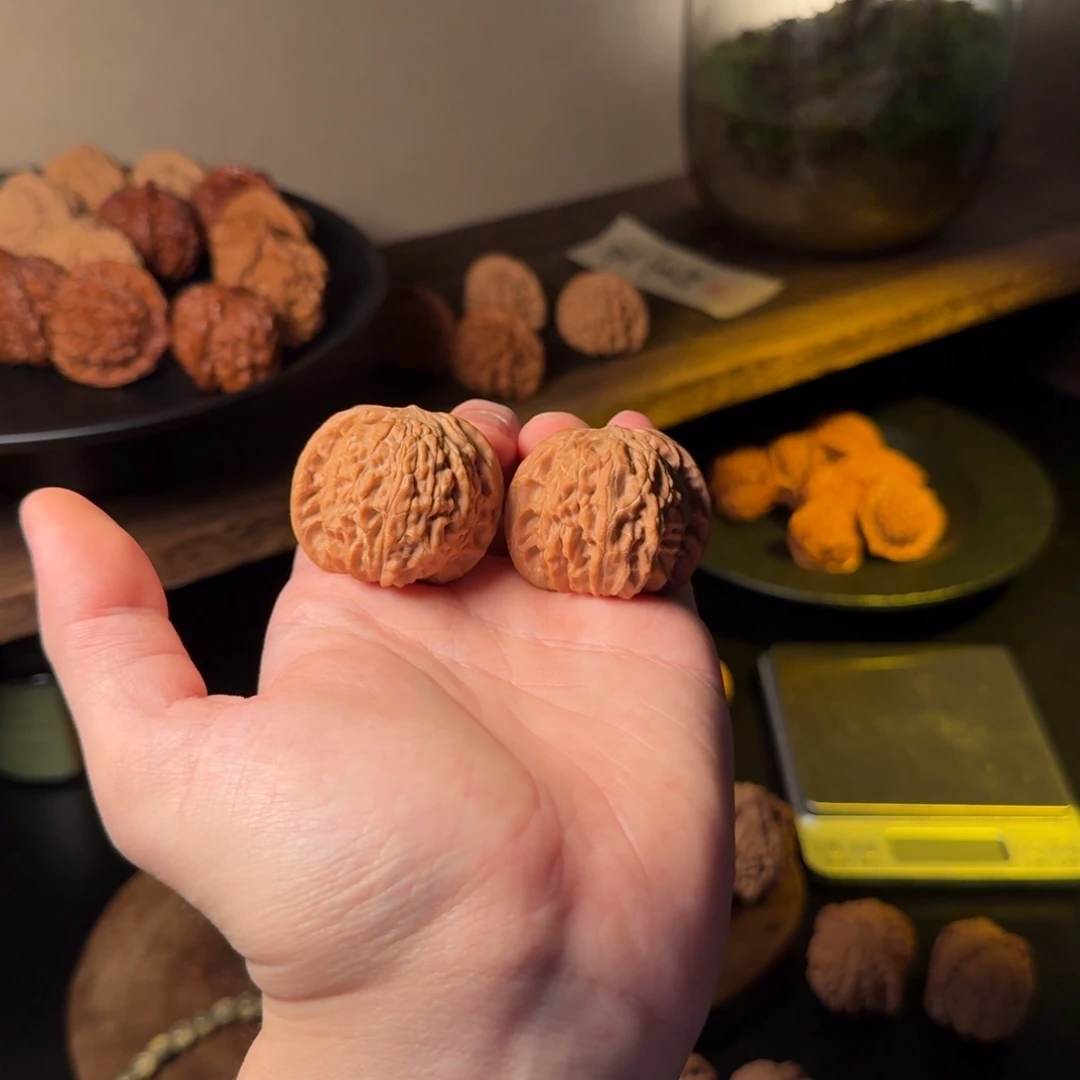 飒***然把件文玩核桃40mm磨盘 全品