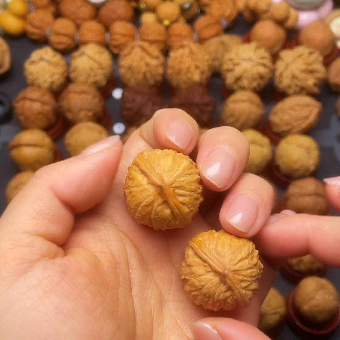 文玩核桃把件 020玲珑