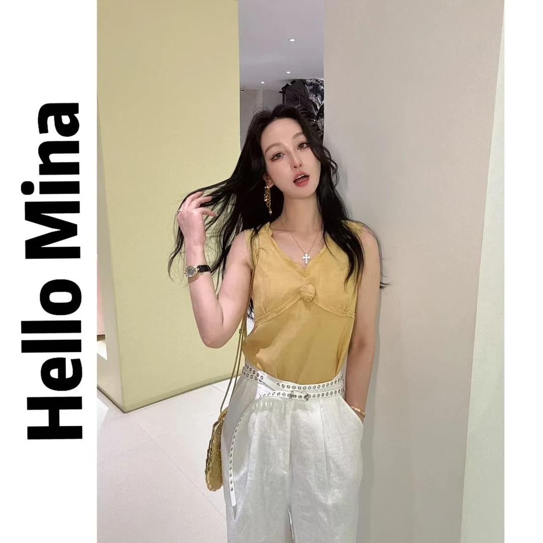 4145夏季新款无袖花朵领背心