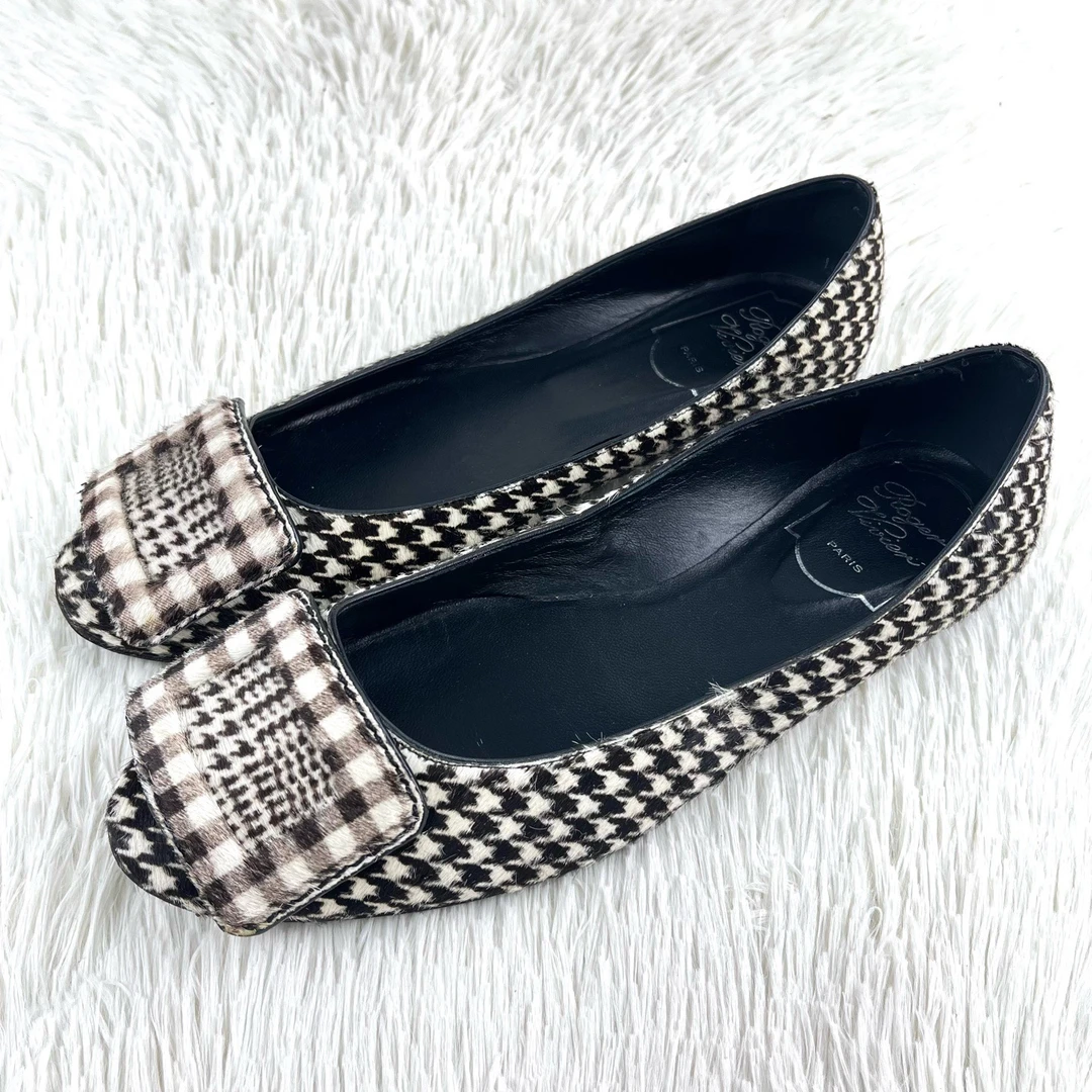 95新 Roger Vivier/罗杰·维威耶 经典千鸟格方扣平底鞋36.5码 咩