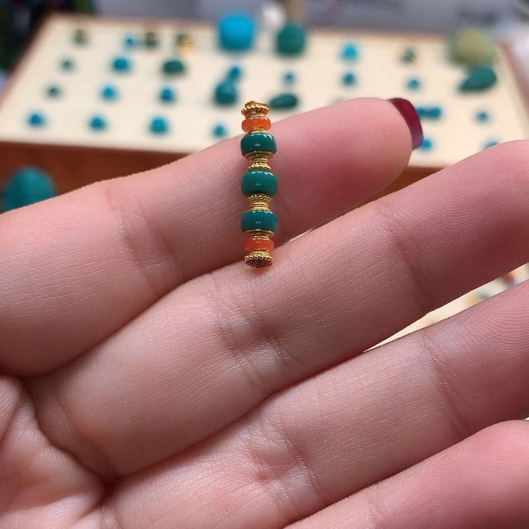 绿松石配饰18K金镶嵌