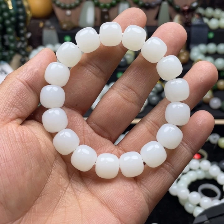 和田玉手串未镶嵌开***花