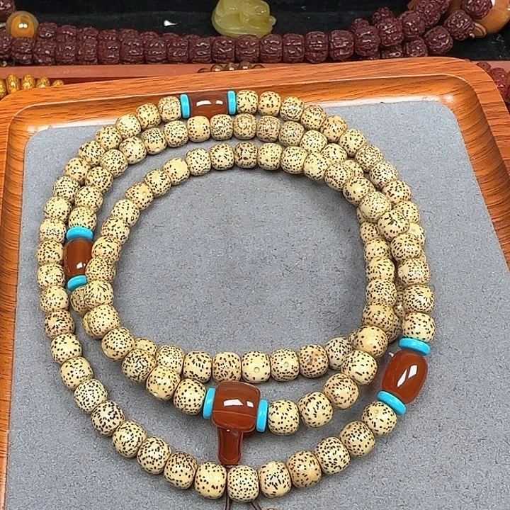 星月菩提吊坠星月菩提