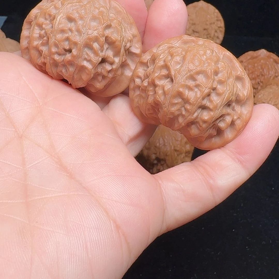 桃核吊坠藿****?宫灯，全品