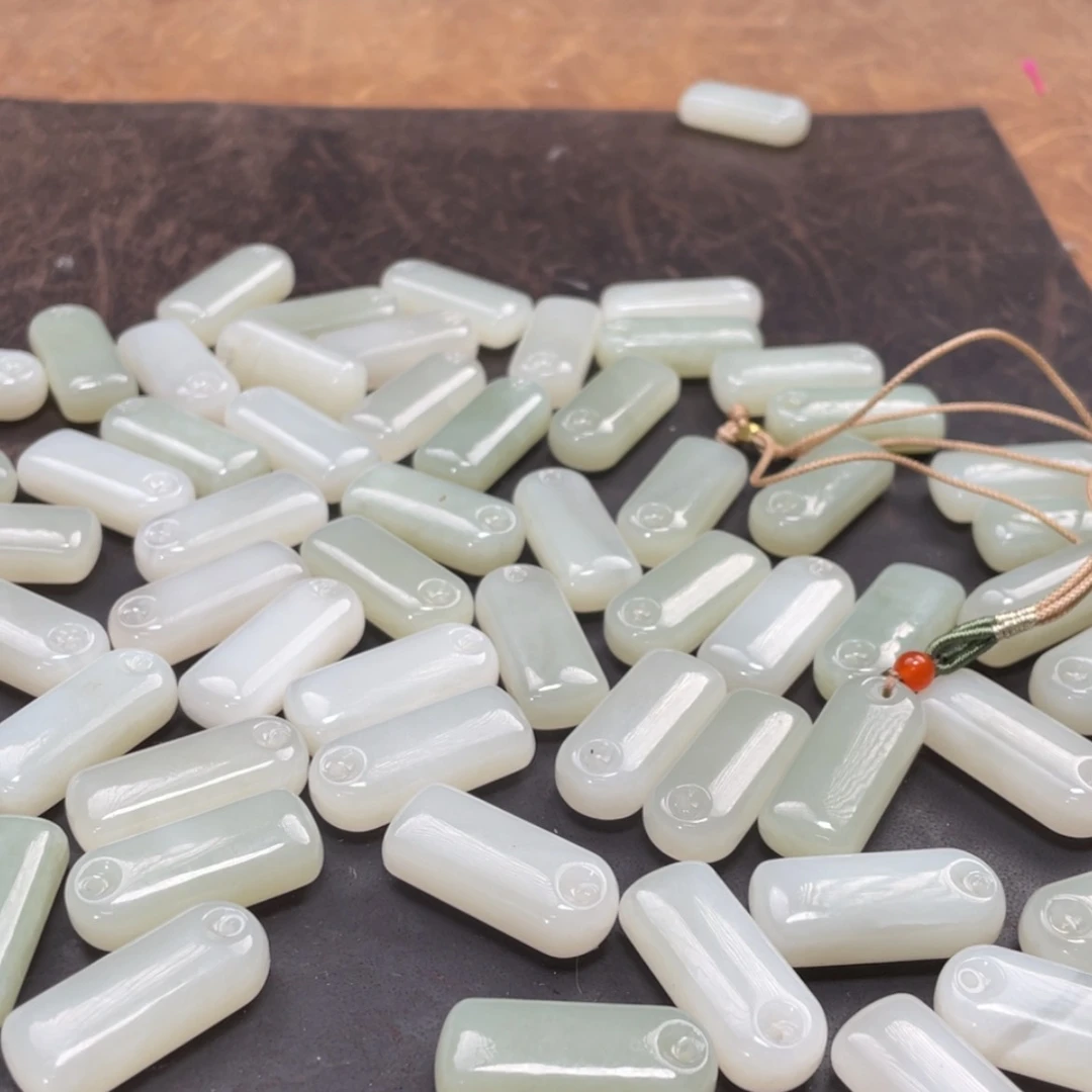 【闪购商品】和田玉未镶嵌颈饰多样性发货拍一发一