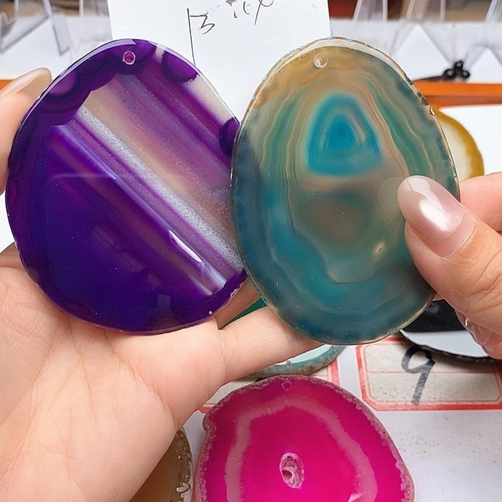 爱***海玛瑙/玉髓合金颈饰
