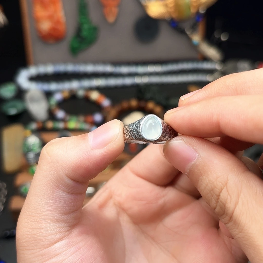 ￴***￴翡翠银S925镶嵌戒指