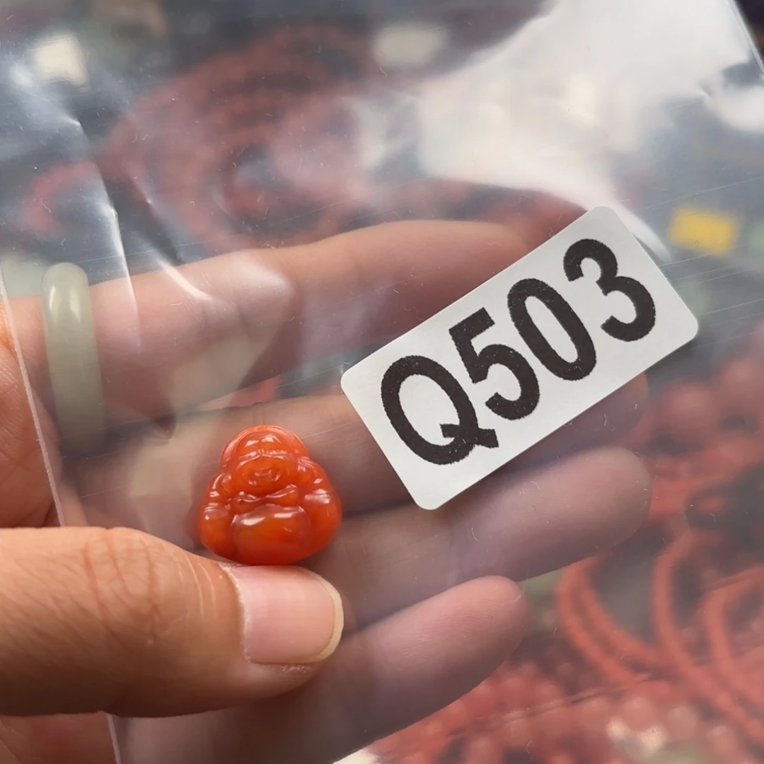 南红玛瑙未镶嵌珠宝奇石