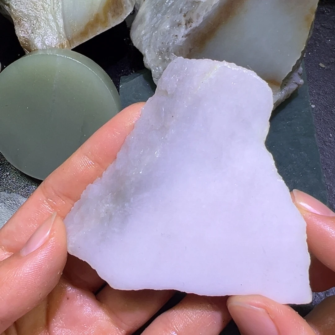 和田玉未镶嵌珠宝半成品