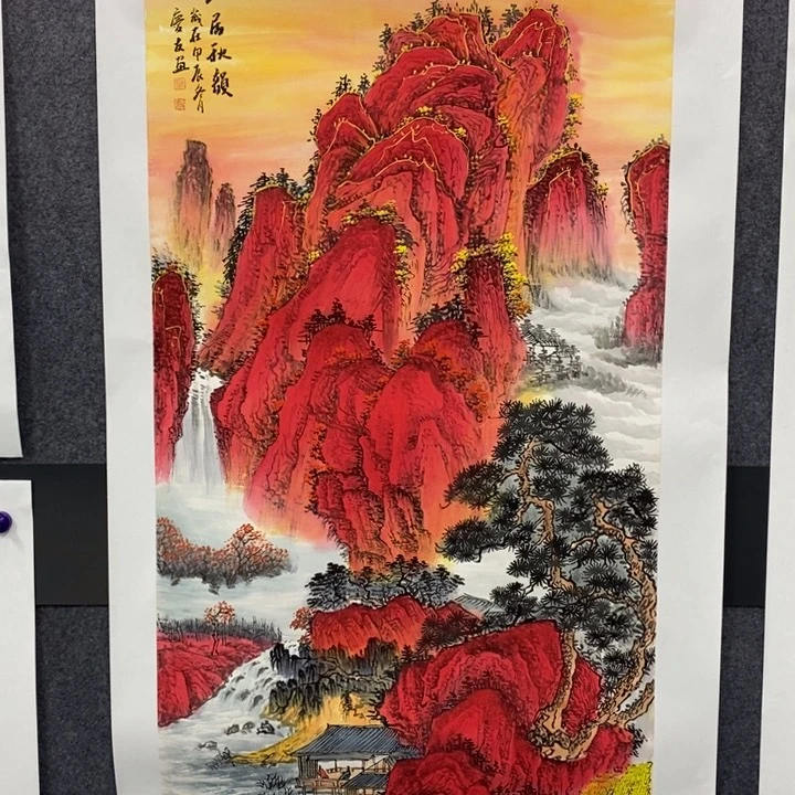 手绘作品等多种形式进行