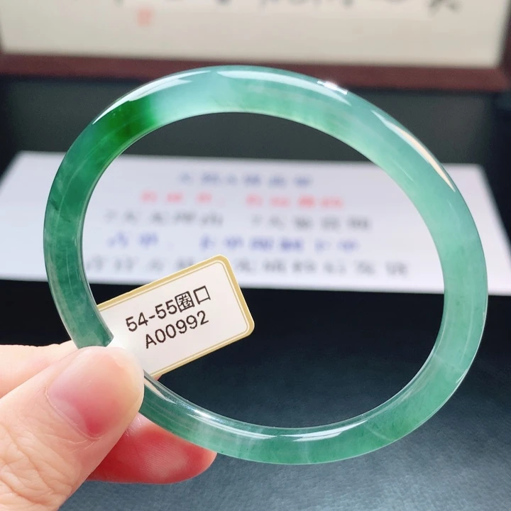 翡翠未镶嵌手镯翡翠手镯108