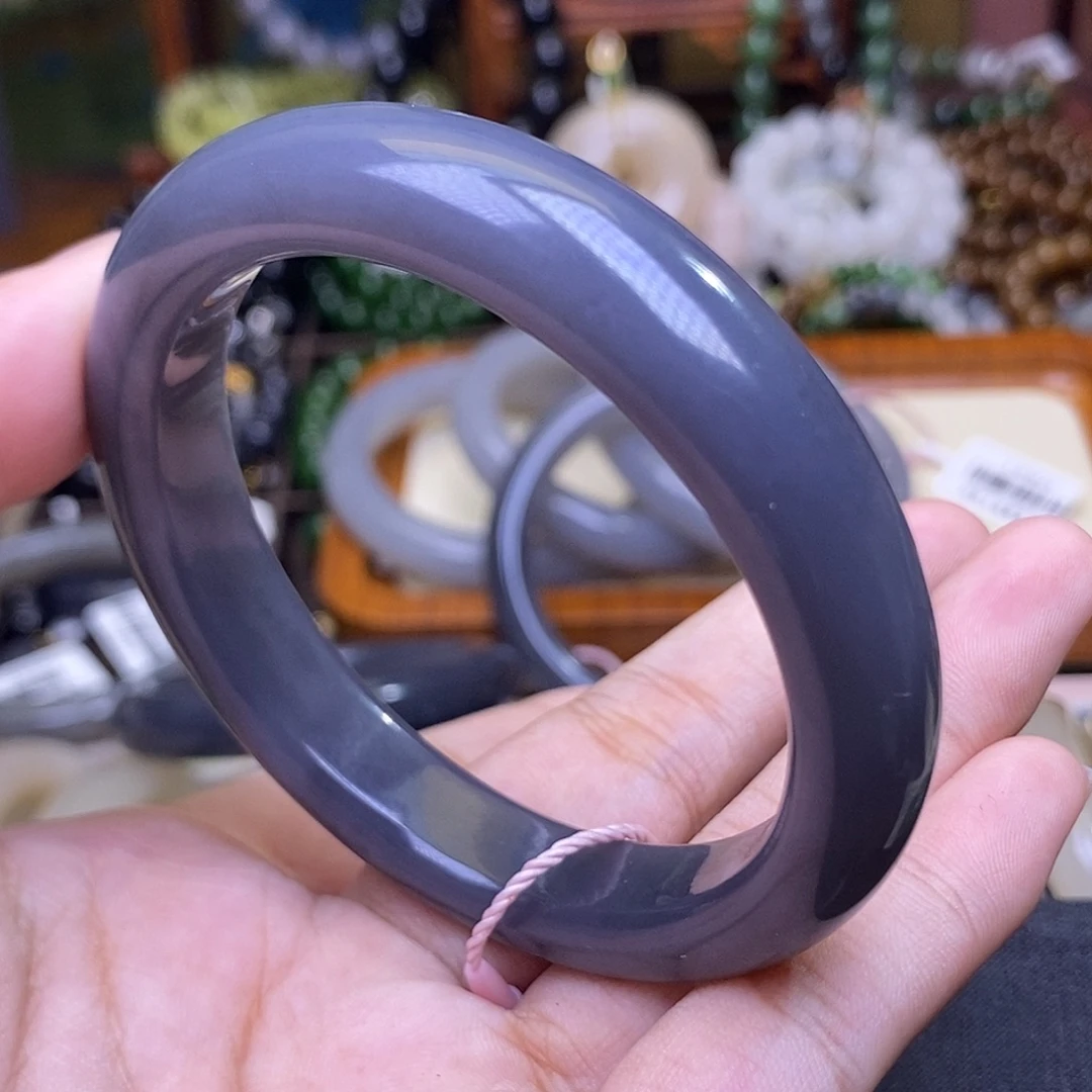 和田玉未镶嵌颈饰浓烟紫老矿料脂膏料57手镯