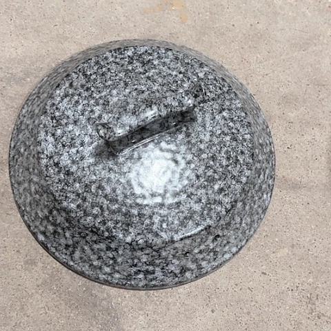 微瑕，不能明火，约口径22.5