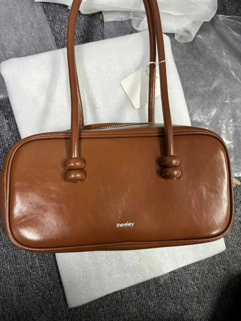 Y21棕色福利包特价【点点精选】