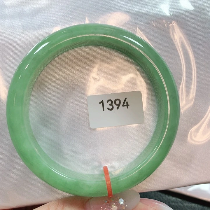 翡翠手镯未镶嵌天然翡翠手镯57