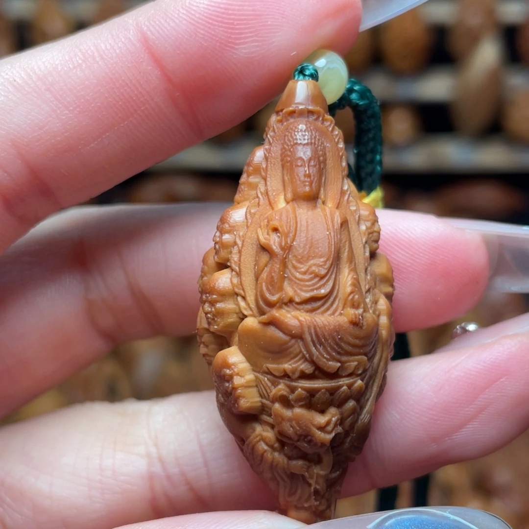 把件橄榄核十八罗汉拜如来
