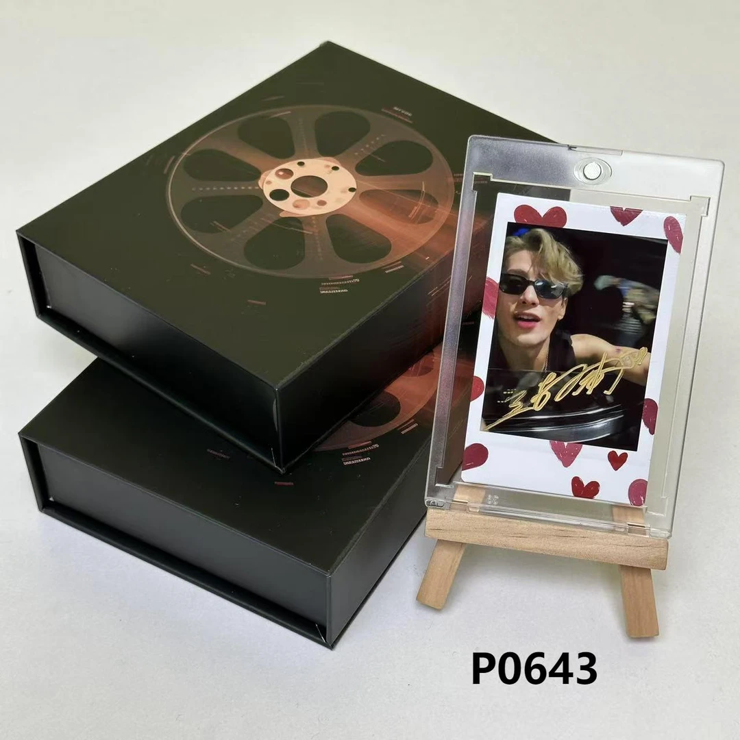 P0643 王嘉尔 正品拍立得照片 爱心边框