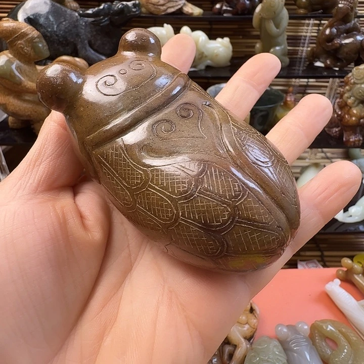 和田玉未镶嵌颈饰神*秘