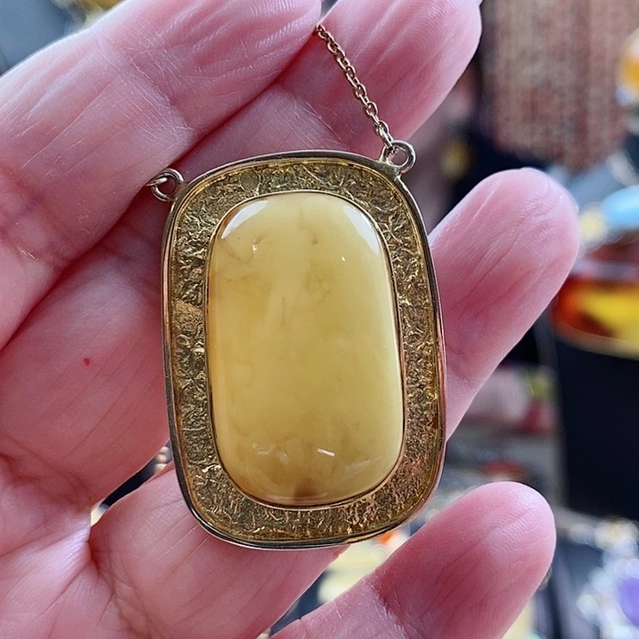 琥珀颈饰银S925镶嵌吊坠