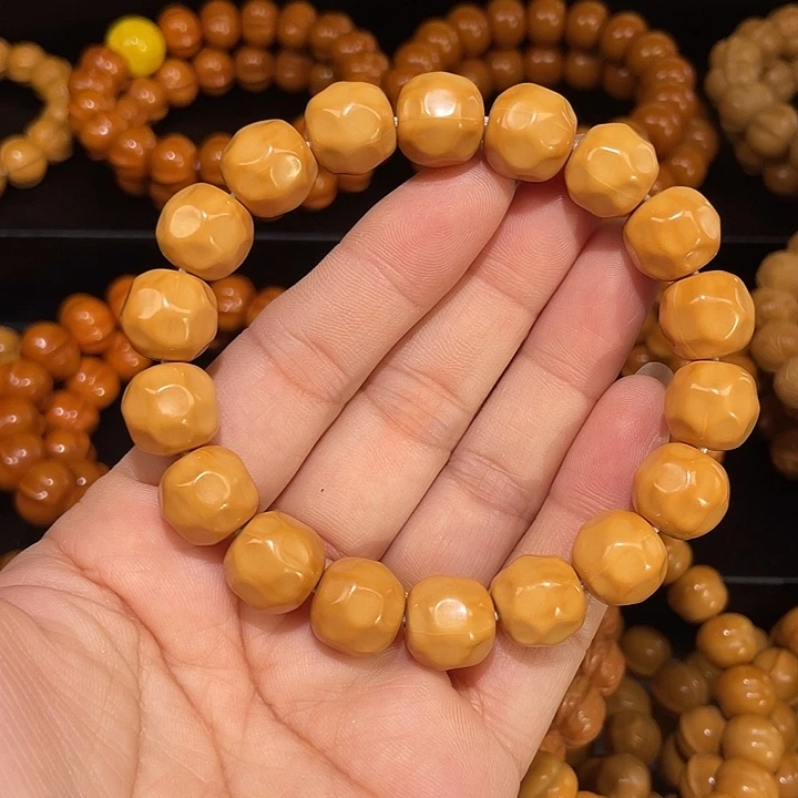 手串猴头核桃猴头