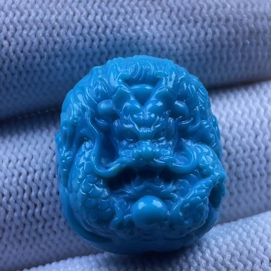 绿松石未镶嵌天然原矿绿松石雕件