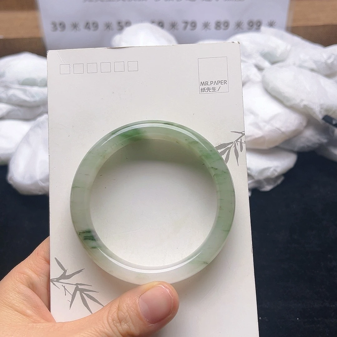 未镶嵌手镯石英质玉18