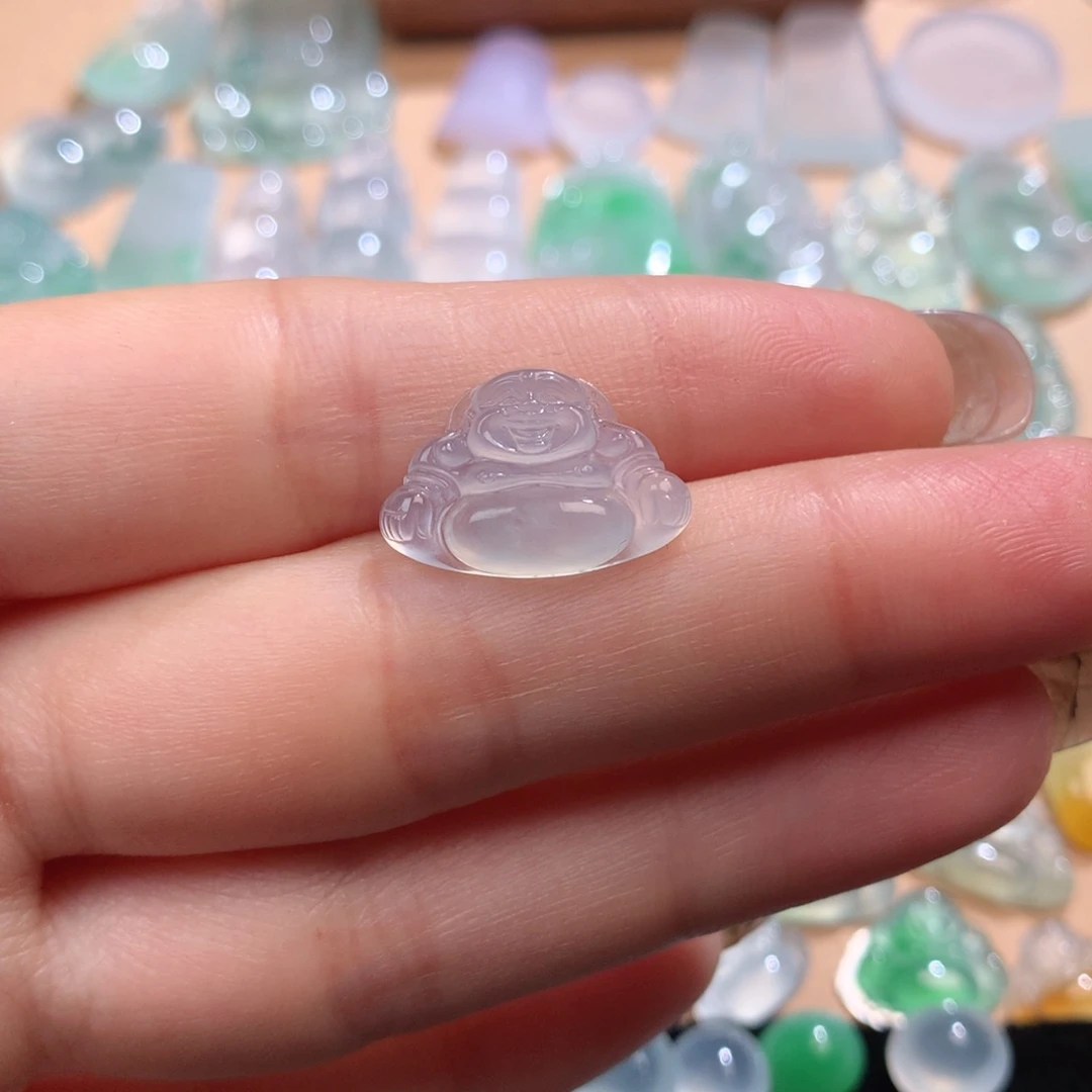 翡翠挂件未镶嵌佛