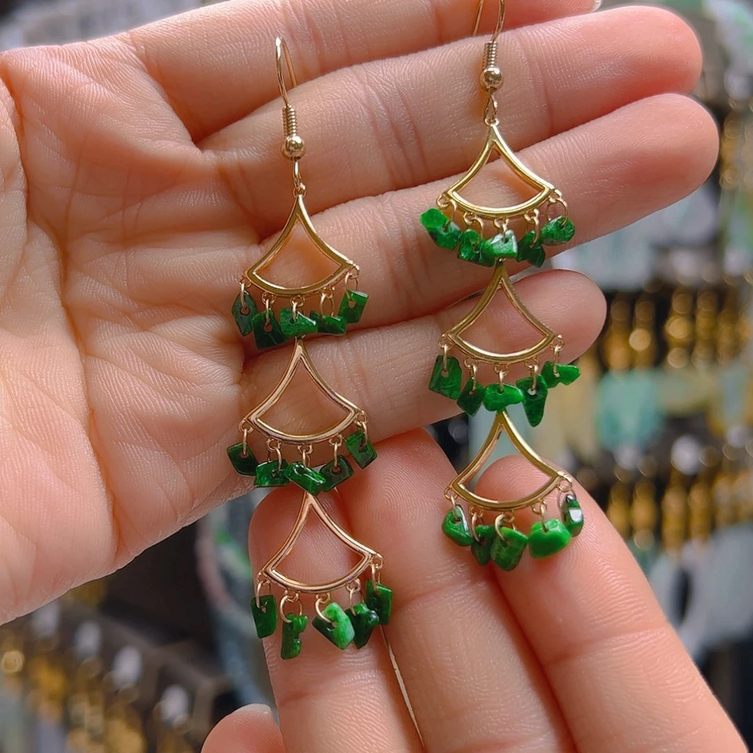 未镶嵌翡翠耳饰翡翠