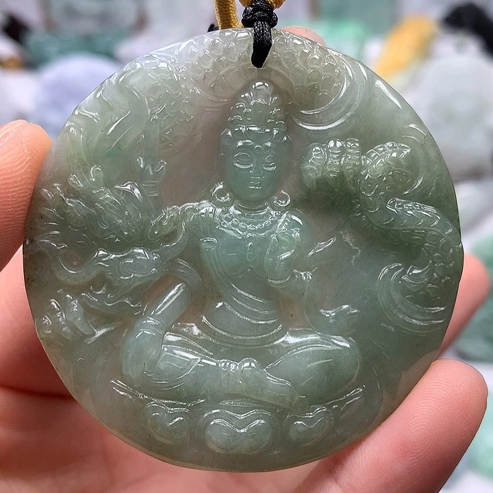 翡翠未镶嵌颈饰玉龙观音福利