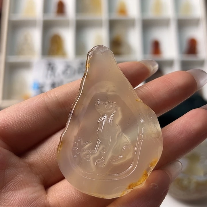 玛瑙/玉髓颈饰合金